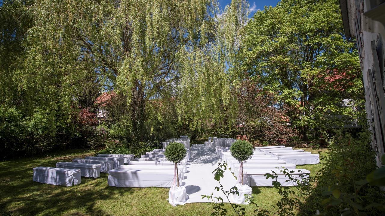 Hotel Schloss Romrod Exterior foto